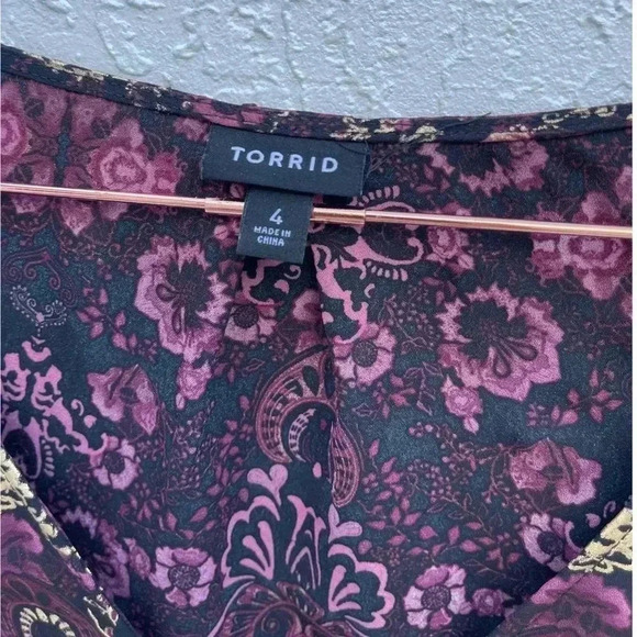 Torrid Womens Flower Pattern Sleveless Blouse Multicolor Sz 4 - Picture 6 of 9